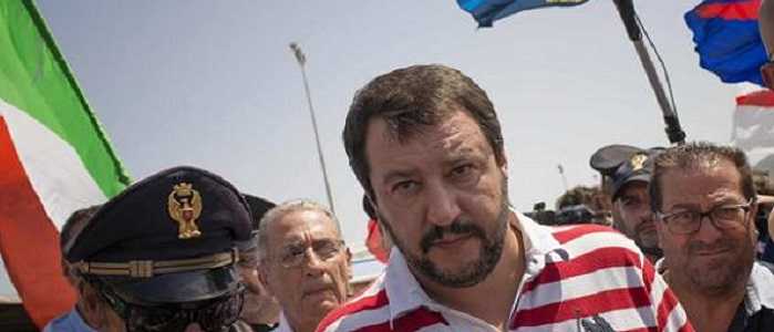 Mineo, Salvini in visita al Cara: "al Governo imbecilli". Alfano: "chieda scusa ai siciliani"