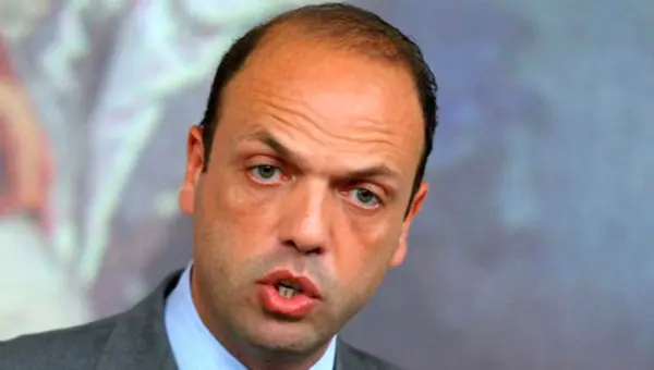 Immigrazione, Alfano: "Il trattato di Schengen è una conquista di libertà"