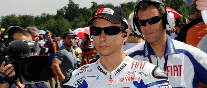 MotoGP d'Inghilterra, Lorenzo svetta al primo posto nelle seconde libere