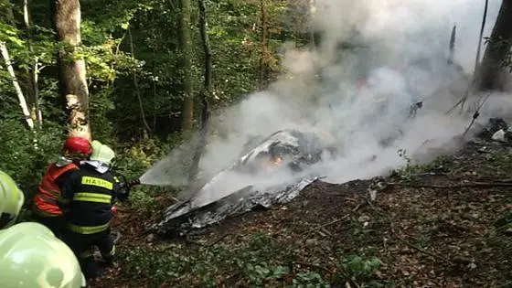 Slovacchia, collisione all'Air Show tra due aerei di paracadutisti: almeno 7 morti