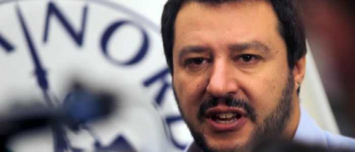 Salvini, "Fermiamo l'Italia per tre giorni"