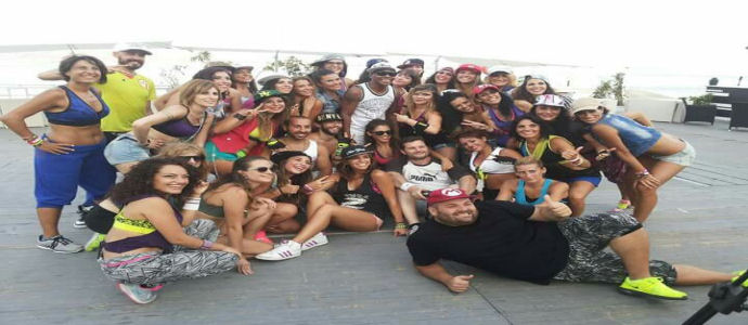 Mr Atacabro, per il nuovo singolo "Asere K Bola", Daniel Biamonte farà parte del corpo di ballo