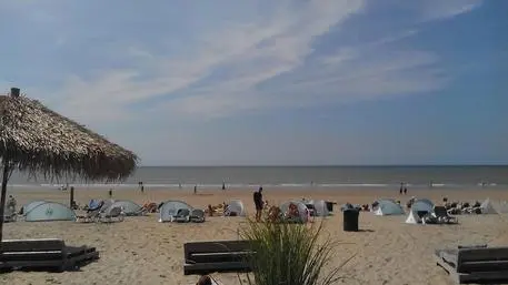 Brindisi, quattro ragazze in coma etilico dopo notte in spiaggia