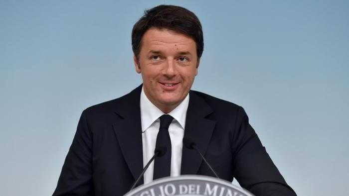 Banda ultralarga, Renzi: piano da 12 miliardi per coprire tutto il Paese