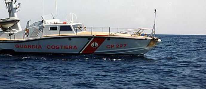 Anziano ritrovato cadavere in mare a Pizzo Calabro