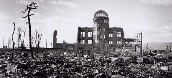 Hiroshima: 70 anni dopo. Il premier Abe: "Continueremo la lotta per l'abolizione dell'atomica"