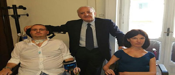 De Luca incontra delegazione malati di SLA a palazzo Santa Lucia