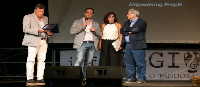 Premio Giornalistico Info Oggi Pandora: l'elogio della Cultura (a Sellia Marina) [Foto e Video]