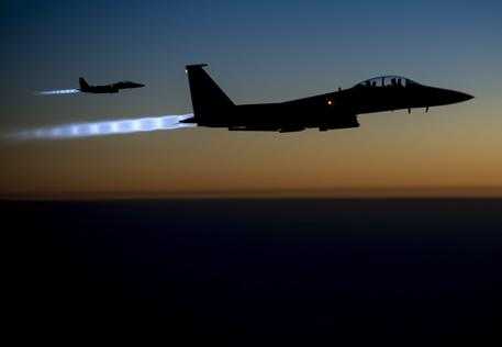 Siria: Obama autorizza raid anti-Isis. Ma il Califfato è ancora forte come un anno fa