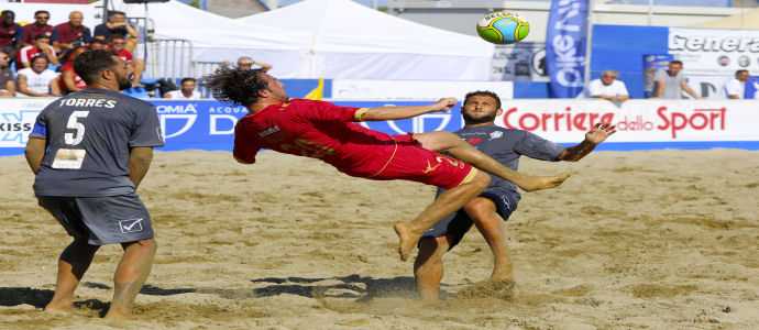 Beach Soccer: serie A beretta, Terracina e Viareggio alle Final Eight