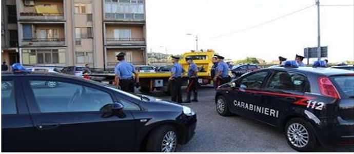 Carabinieri aggrediti nel quartiere Rom a Catanzaro, 3 arresti