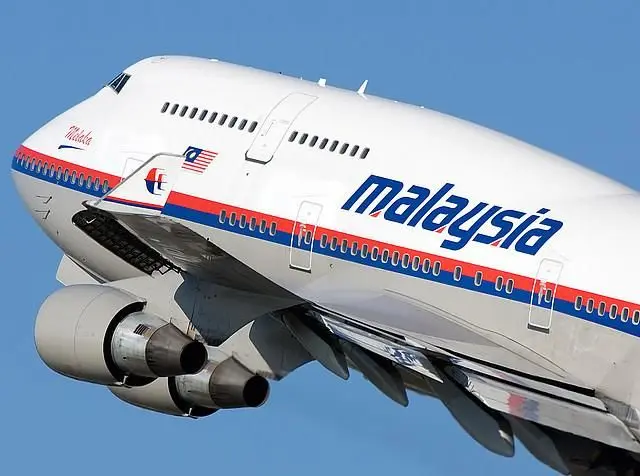 Trovato pezzo d'ala di Boeing nell'oceano Indiano. Potrebbe appartenere ad aereo malesiano scomparso