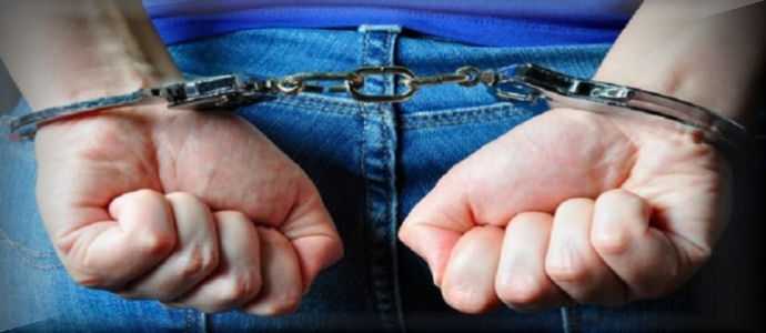 Droga: minorenni in rete di spaccio, 10 arresti a Lamezia Terme