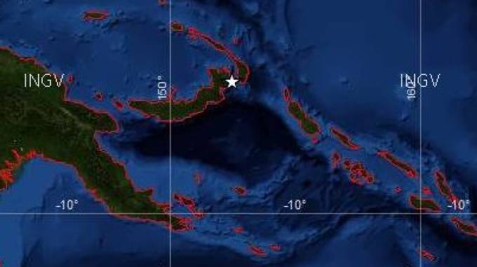 Violento terremoto in Indonesia: magnitudo 7.2