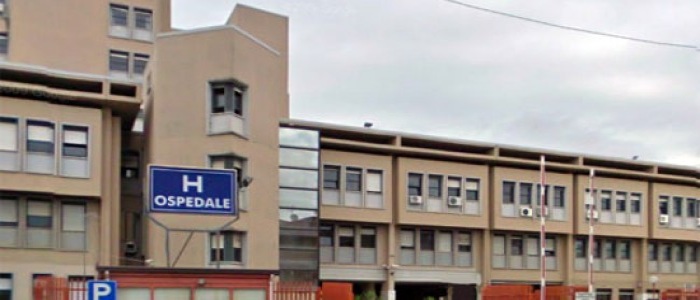 Rossano, incendio nel laboratorio analisi dell'ospedale: si ipotizzano cause accidentali