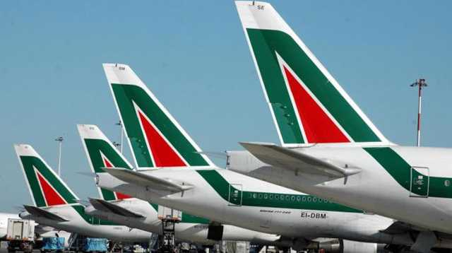 Alitalia: venerdì 24 luglio sciopero per piloti e assistenti di volo