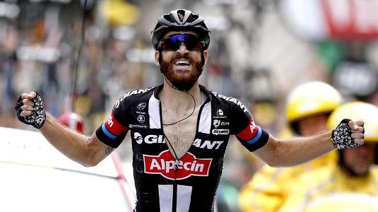 Tour de France, a Simon Geschke il primo arrivo sulle Alpi. Sempre in giallo Froome