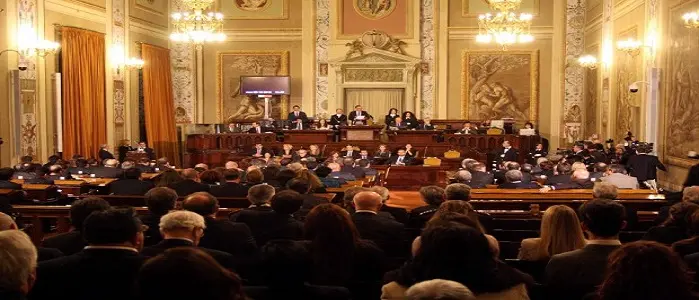 Sicilia, Ars, indagine su "spese pazze": 98 inquisiti, chiesto rinvio a giudizio per 13 capigruppo