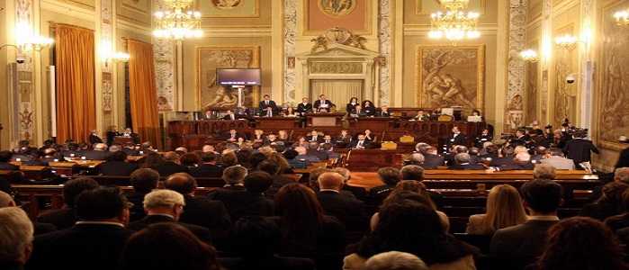 Sicilia, Ars, indagine su "spese pazze": 98 inquisiti, chiesto rinvio a giudizio per 13 capigruppo