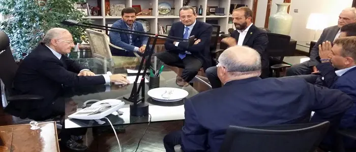 De Luca incontra Coldiretti "si cambia registro"