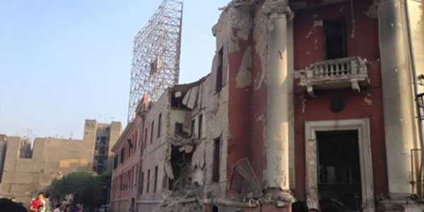 Egitto, esplode autobomba davanti al Consolato italiano. Non ci sono vittime italiane