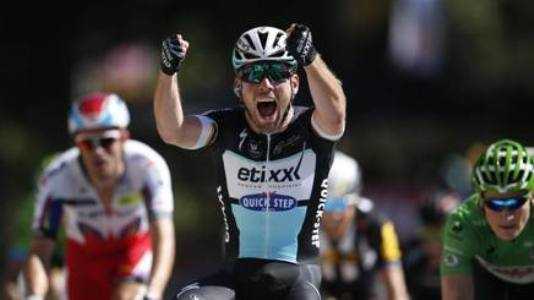 Tour de France, Mark Cavendish trionfa in volata