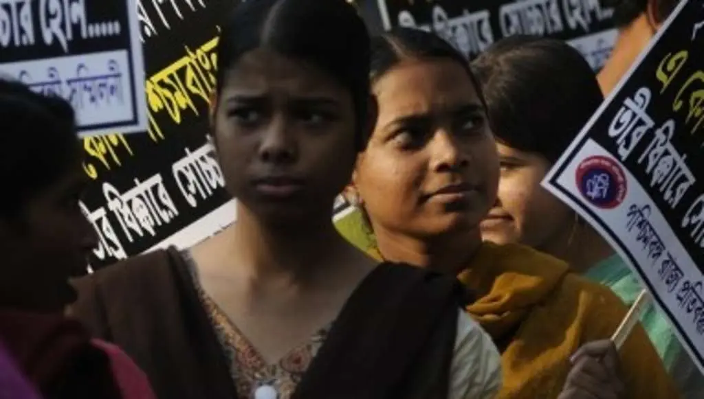 India: orrore a New Delhi, non paga mazzetta a poliziotti, donna bruciata viva
