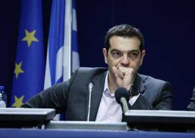 Ue: "Cinque giorni per intesa o Grexit".Tsipras a Strasburgo: "Soldi per Atene andati alle banche"