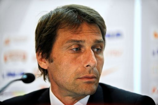 Calcioscommesse, chiesto il rinvio a giudizio per Conte. Il tecnico: "Amareggiato, ma vado avanti"