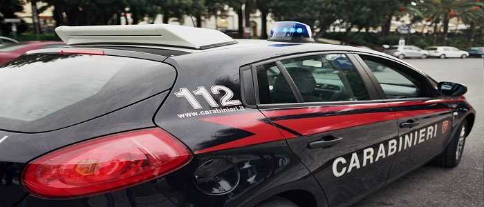 Torre del Greco: rissa tra ragazze, 18enne ferisce una 25enne a coltellate