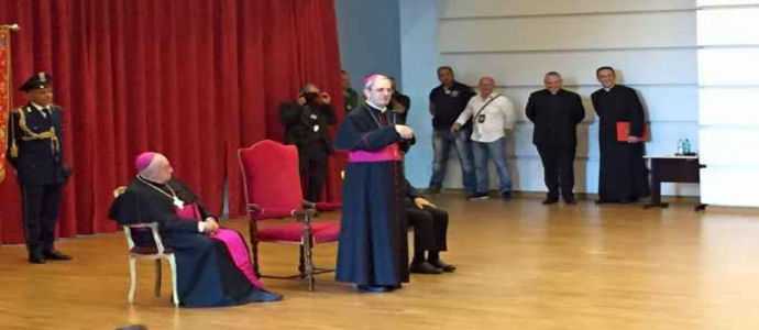Il saluto del presidente della Regione Mario Oliverio al nuovo arcivescovo di Cosenza-Bisignano