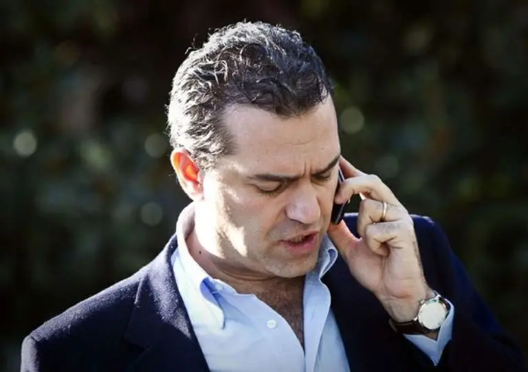 Legge Severino: accolto il ricorso del sindaco De Magistris contro la sospensione dalla carica