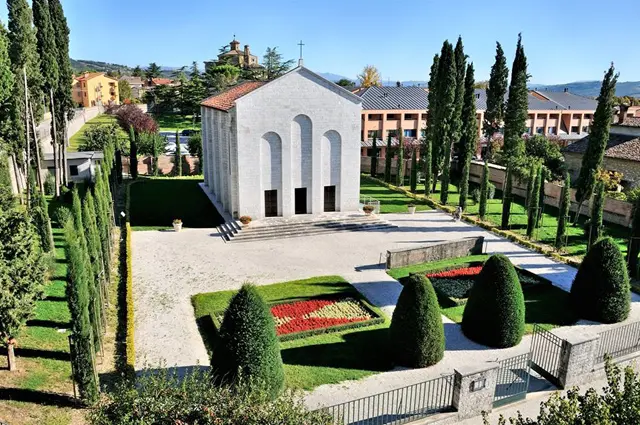 La governatrice Marini ha ricordato i 40 martiri di Gubbio