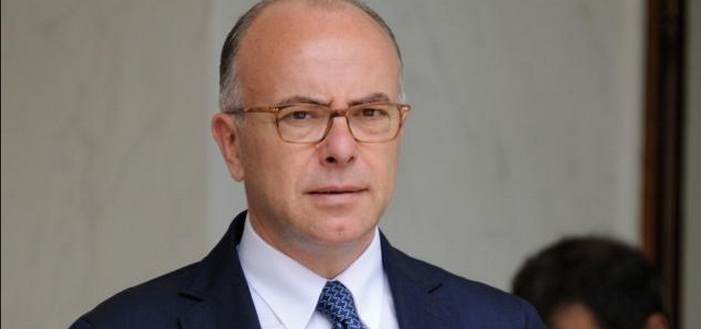 Questione migranti, il ministro dell'Interno francese: "Bisogna creare dei campi gestiti dall'Ue"