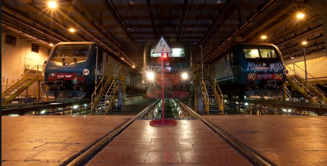 Milano: macchinista e capotreno aggrediti a colpi di machete