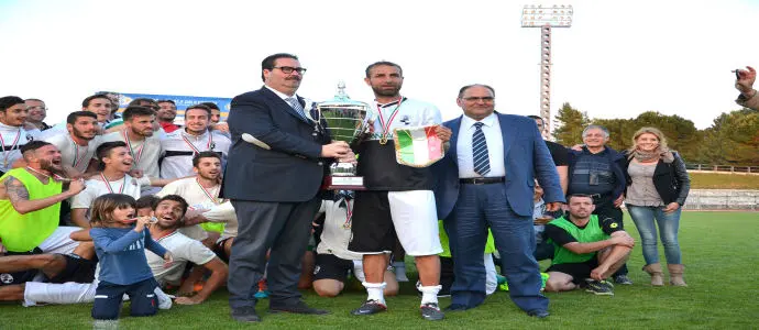 Calcio - Serie D Poule Scudetto, Siena campione d'Italia