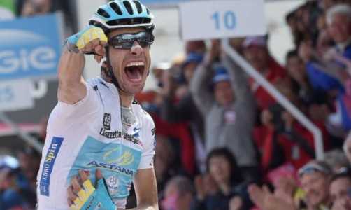 Giro d'Italia, Aru fa il bis a Sestriere. Contador in difficoltà perde 2'25'' ma mantiene la rosa
