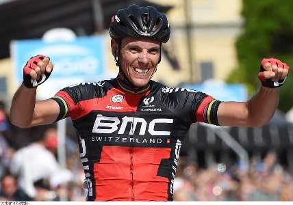 Giro d'Italia, Philippe Gilbert trionfa anche a Verbania. Contador attacca e guadagna 1'13"su Landa