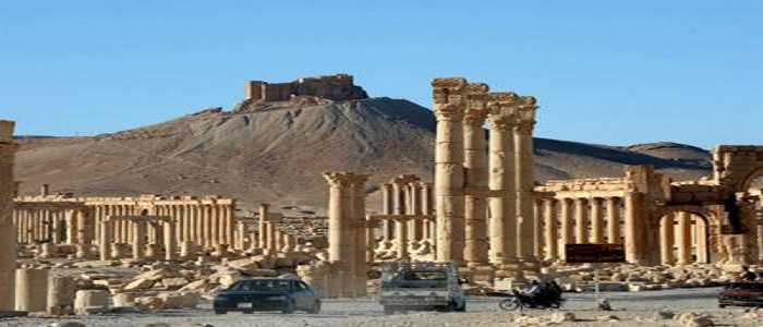 Siria: miliziani dell'Isis prendono la città di Palmira, civili in fuga