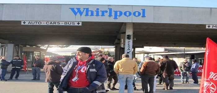 Whirlpool, gli esuberi salgono a 2.060, si va verso lo sciopero generale