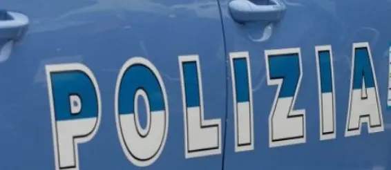 Milano, uccide il compagno dell'ex moglie con 12 coltellate