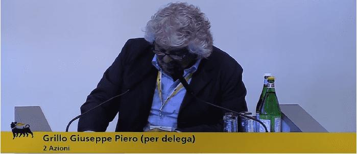 Beppe Grillo agli azionisti: "Eni sistema corruttivo, depreda ed impoverisce Paesi in cui investe"
