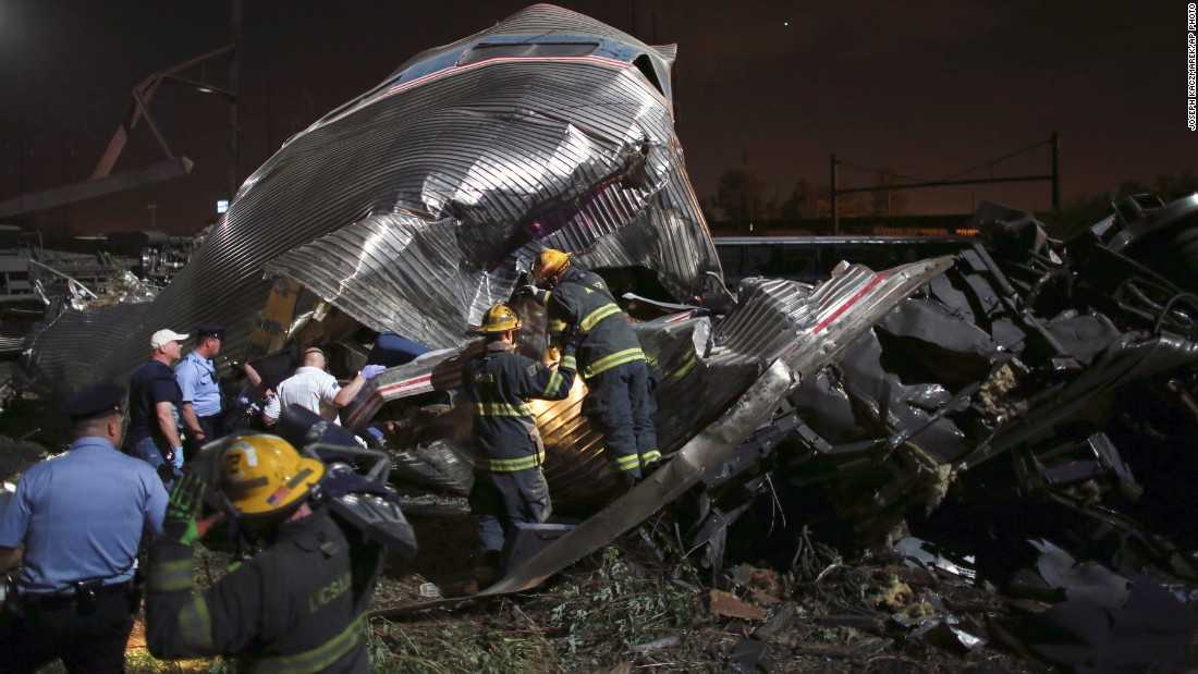USA : deragliamento di un treno a Philadelphia, 5 morti