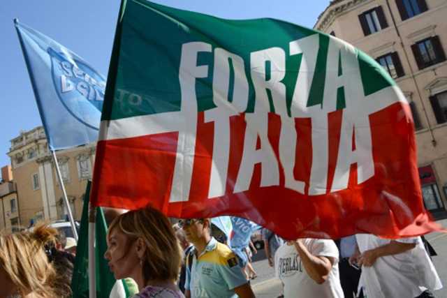 Regionali: Berlusconi, «contrastare il governo della sinistra» in Umbria e Liguria