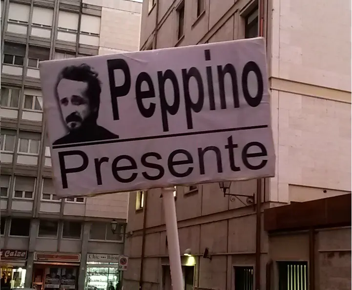 Non si mette a tacere un ideale: Peppino Impastato vive