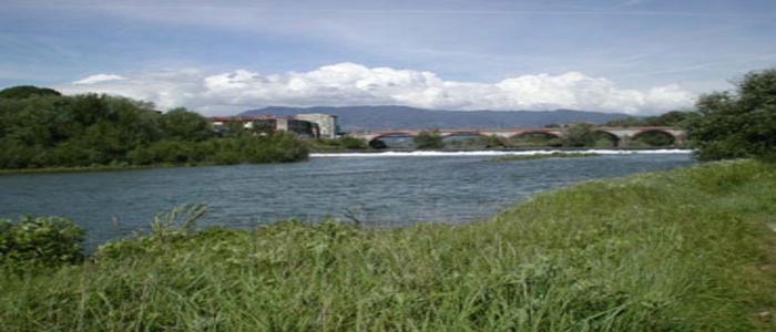 Marina di Vecchiano, rinvenuto il corpo di un uomo nel fiume Serchio