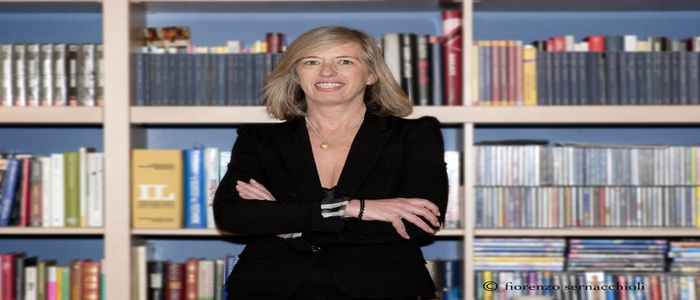 Ministro Giannini: "Le urla antidemocratiche non mi fermano"