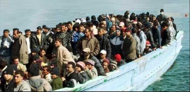 Immigrazione: naufragio nel Canale di Sicilia, si temono 700 morti