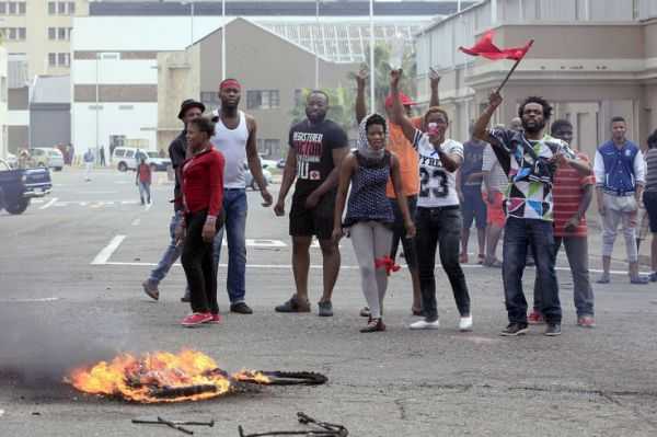 Attacchi xenofobi in Sudafrica. Arrestate 30 persone