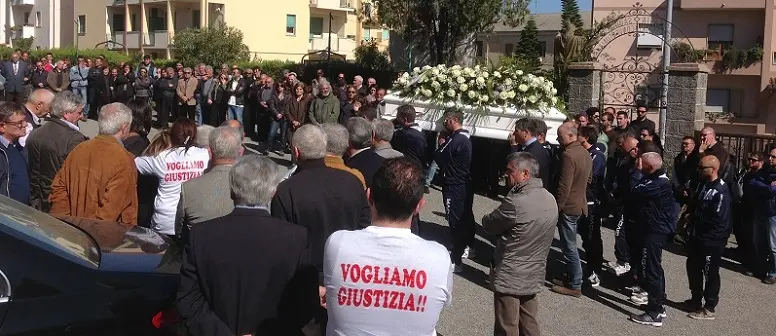 Omicidio di Simeri Mare: l'ultimo saluto a Francesco Rosso [VIDEO]